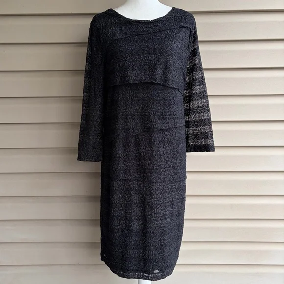 •Chico’s• Textured Black Tiered Ruffle Dress - Size Large - Picture 1 of 8
